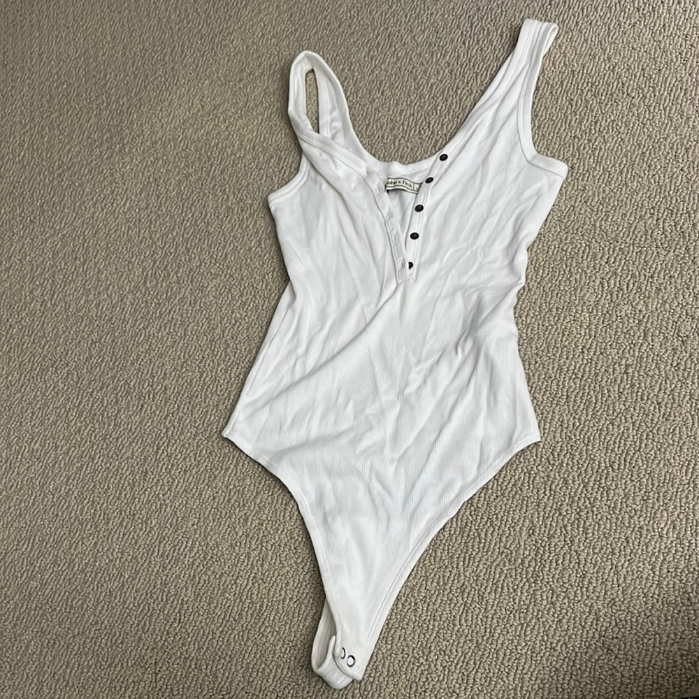 Abercrombie & Fitch White Bodysuit Henley Size S